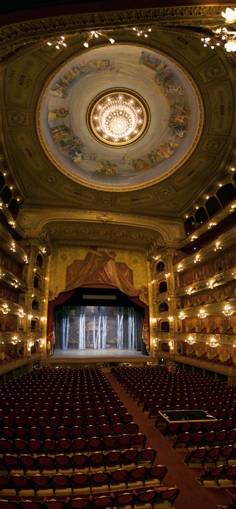 Teatro Colon