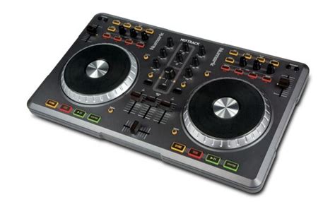 5 Features to Consider When Buying DJ Decks on eBay | eBay