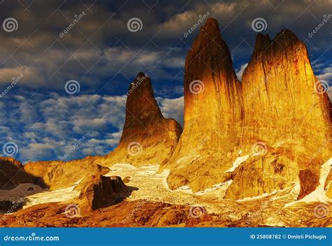 Torres Del Paine at Sunrise Stock Photo - Image of landmark, peak: 25808782