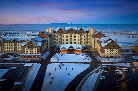 GAYLORD ROCKIES RESORT & CONVENTION CENTER (Aurora) - Hotel Reviews ...