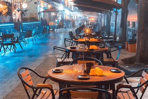 Neat Table At Night Restaurant Outdoor Without Photography Map Background And Picture For Free ...