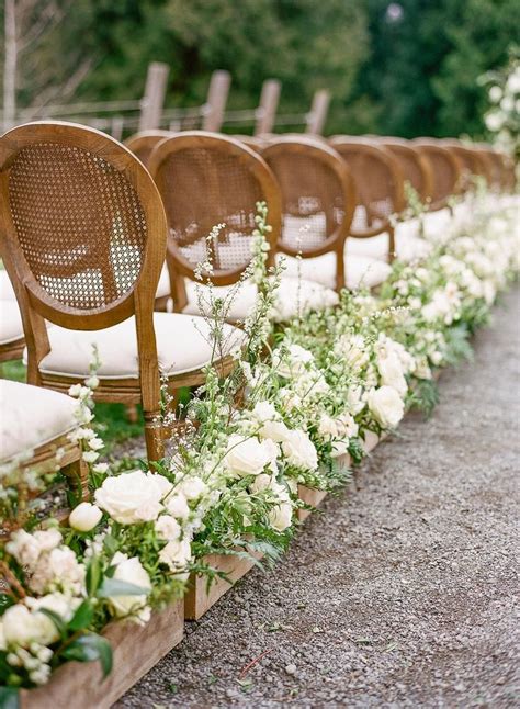 31 Beautiful Wedding Aisle Decor Ideas