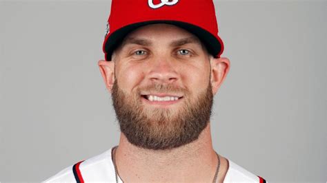 Bryce Harper, Phillies ink record $330M contract: Reports | Fox Business