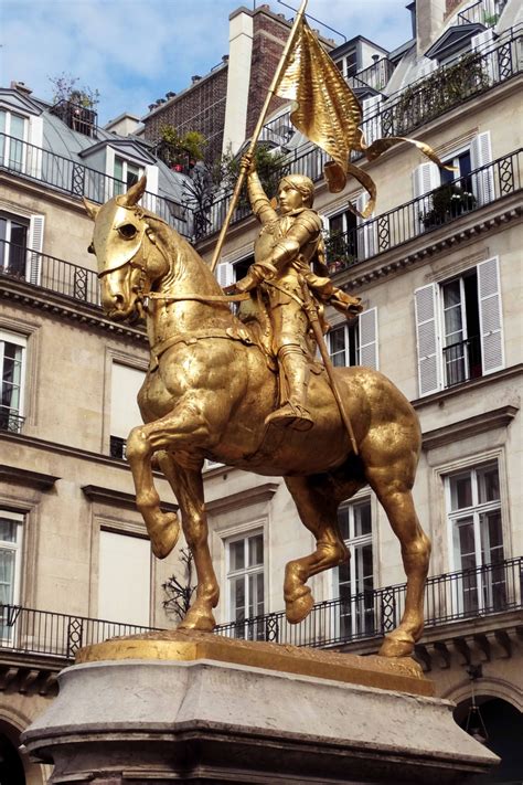 Juana de Arco estatua | Viajero del mundo, Viaje a europa, Viajes