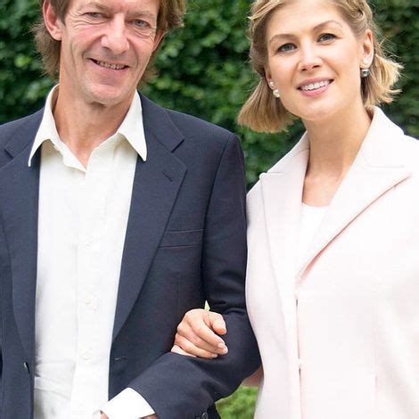 Facts about Robie Uniacke- Husband of American actress Rosamund Pike