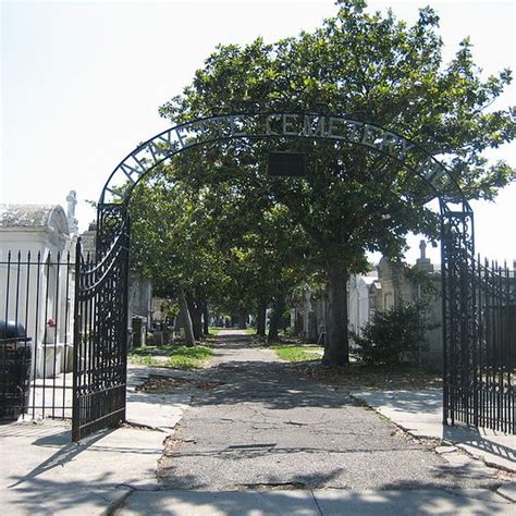 Lafayette Cemetery – New Orleans, Louisiana - Atlas Obscura