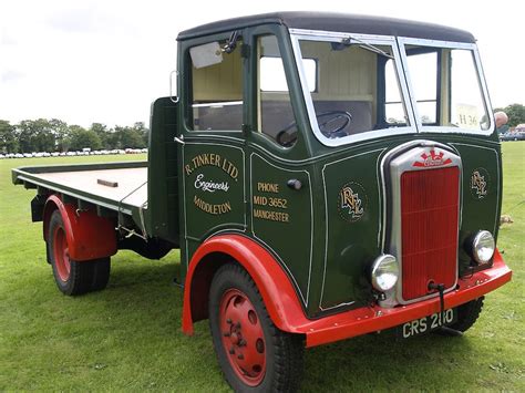 Albion Flatback Truck - 1947 | Trucks, Old trucks, Classic cars trucks