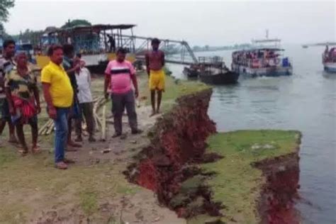 Alarming river bank erosion poses threat to extensive areas of