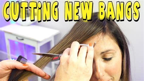 TUTORIAL ON CUTTING NEW BANGS - YouTube