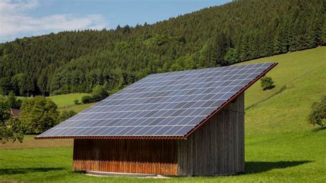 A Guide To Solar Power For Sheds – Forbes Home