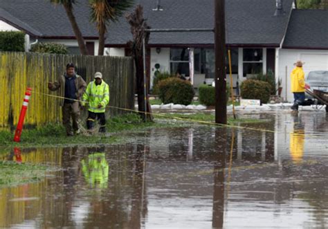 California's San Joaquin River Levee Breached Post Rains: Thousands in Area Evacuated | AndNowUKnow