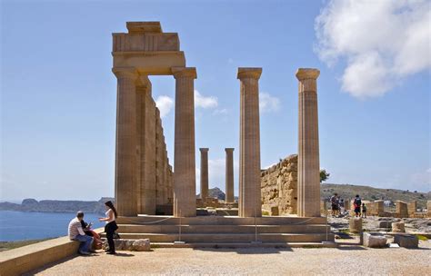 Acropolis of Lindos - Heroes Of Adventure