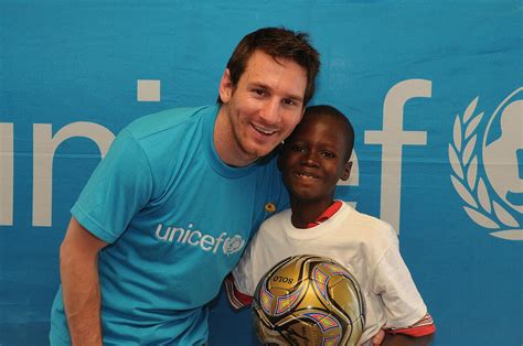 UNICEF Botschafter Lionel Messi in Haiti - UNICEF Österreich