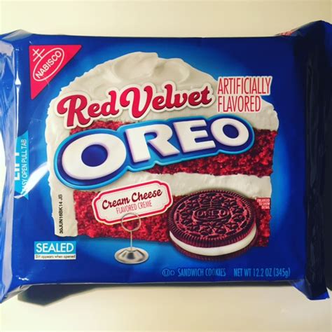 REVIEW: Red Velvet Oreos - Junk Banter