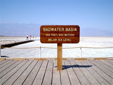 File:Badwater elevation sign.jpg - Wikipedia