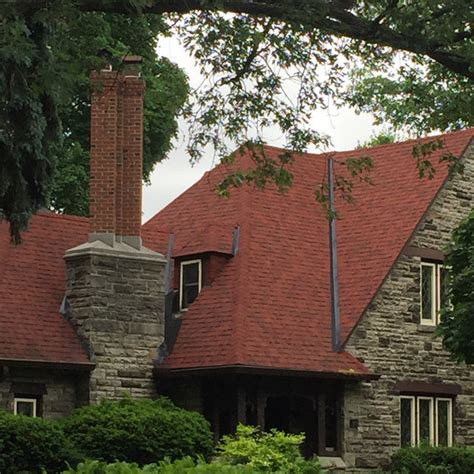 Tudor Style Roof – June Squares | Mama Cormier