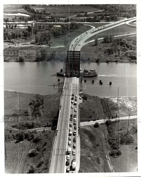 The old Zilwaukee Bridge; Talk about traffic jams! - upnorthvoice.com