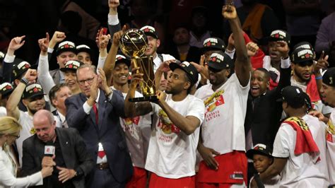 2019 NBA Finals: Toronto Raptors hold off Golden State in game 6, win 1st title