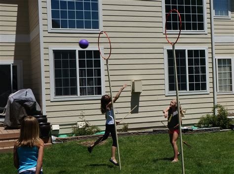 Home Confetti: OUR HARRY POTTER PARTY: QUIDDITCH GAME