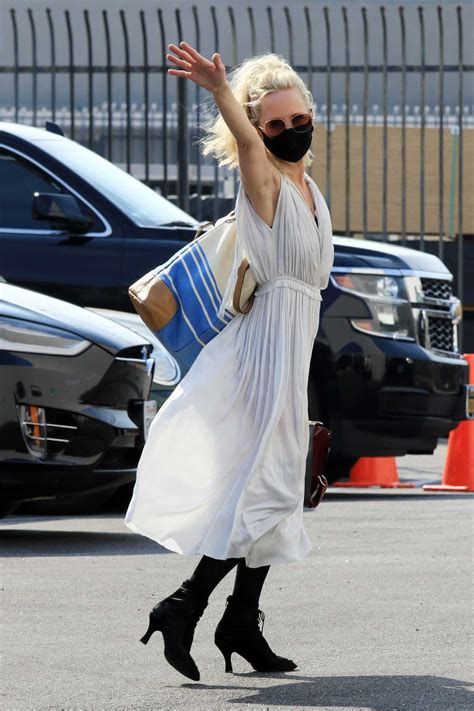 Anne Heche in a White Dress Arrives at the DWTS Studio in Los Angeles – Celeb Donut