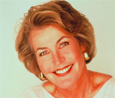 Update: Helen Reddy Family Publicly Confirms Singer Moved Into Nursing Home, But Denies Dementia ...