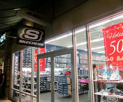 SKECHERS Factory Outlet - 4976 Premium Outlets Way #820, Chandler, AZ 85226