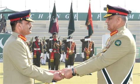 Gen Asim Munir takes command as 17th chief of army staff - Pakistan ...