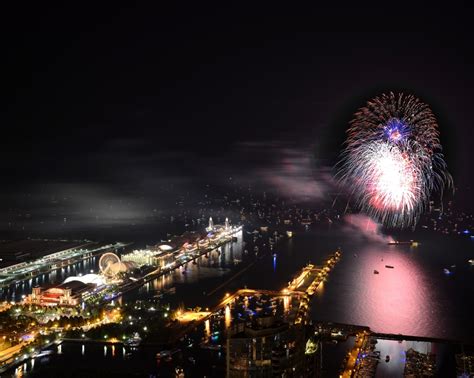 July 4Th Fireworks At Navy Pier 2015 | Chicago Lakefront Framed Print