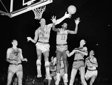 Earl Lloyd, first African American player in the NBA, dies at 86 - The Washington Post