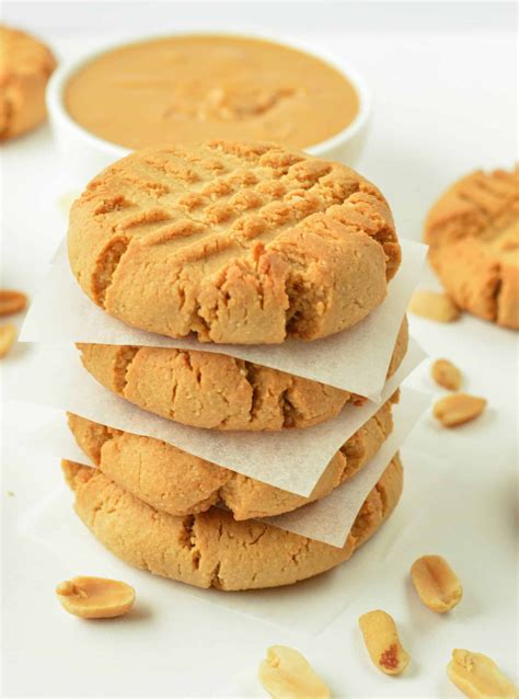 Almond Flour Peanut Butter Cookies (3 Ingredients) | Almond recipes ...