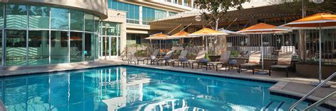 Woodland Hills Hotels in Warner Center | Warner Center Marriott ...