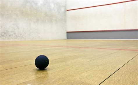 The 4 types of squash balls - Rhodes Squash Club