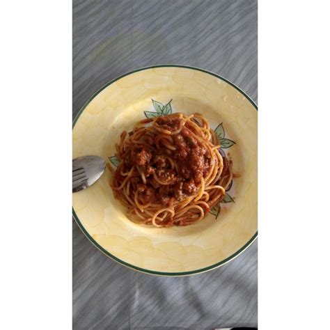 Spaghetti bolognese vegetarian style : r/vegetarian