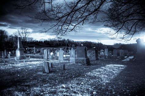 Graveyard Halloween Night | Halloween Night These Shots Were… | Flickr