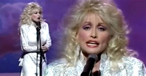 Dolly Parton Celebrates Christ's Resurrection with "He's Alive"