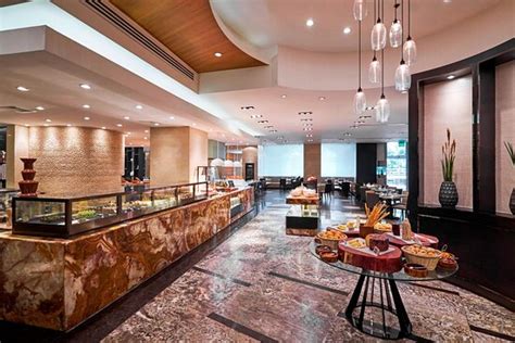 Amazing food, even more amazing service - Review of Marriott Cafe, Pasay, Philippines - Tripadvisor