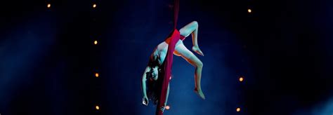 A Magical Cirque Christmas Tickets - A Magical Cirque Christmas ...