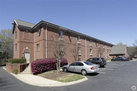 Furnished Studio - Greenville Apartments - Greenville, SC | Apartments.com