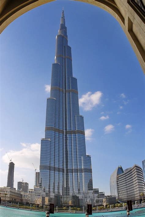 Burj Khalifa in Dubai - United Arab Emirates - Dubai - Salah Aiob7