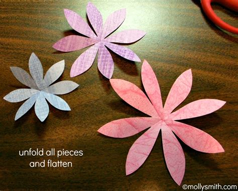 Molly Smith: Handmade Layered Paper Flowers