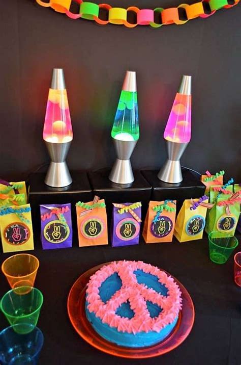 70's Birthday Party Ideas | Photo 35 of 40 | Hippie birthday, Hippie ...