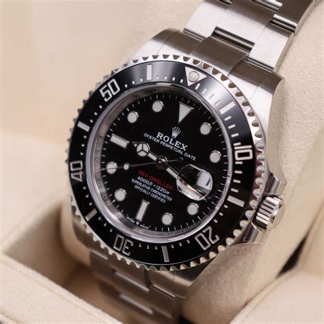 Sea-Dweller 4000 43 mm | Rolex | 126600