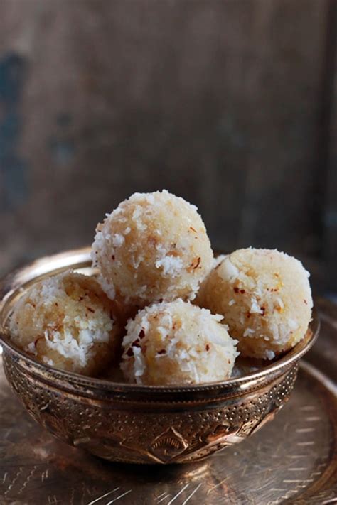 Coconut ladoo recipe with condensed milk | Easy sweet recipes | Cook ...