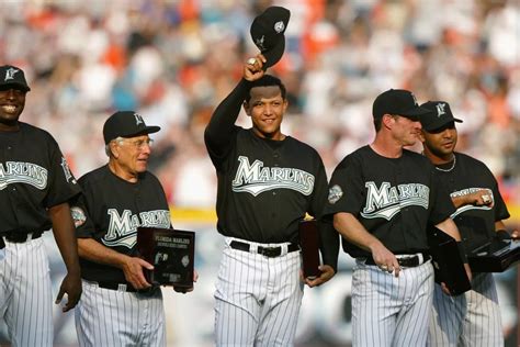 World Series: What happened to Marlins roster after winning 2003 title? - Fish Stripes