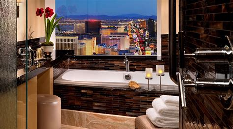 The BEST Las Vegas Hotels with Jacuzzi Tub In-Room