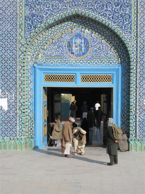 People of Afghanistan – Mazar-e-Sharif | The Raving Reporter