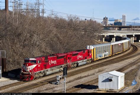 INRD 9001 Indiana Rail Road EMD SD9043MAC at Milwaukee, Wisconsin by Adam Wells | Milwaukee ...