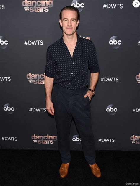 James Van Der Beek - Dancing With The Stars Saison 28 photocall des six finalistes chez ...