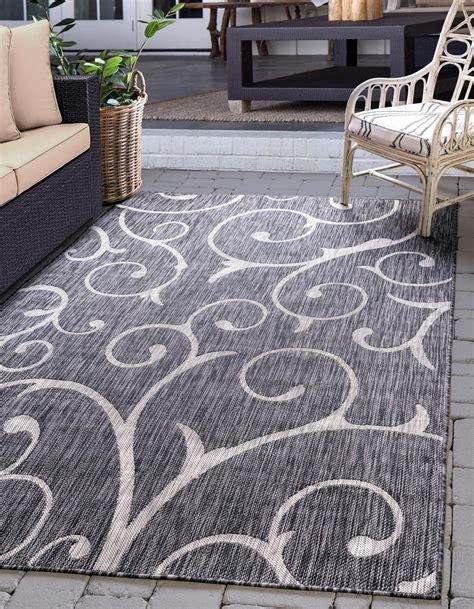 Charcoal Gray 7' x 10' Outdoor Botanical Rug | Rugs.ca