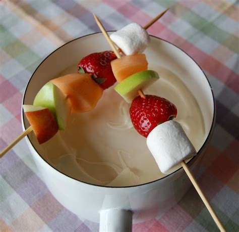 White Chocolate Fondue | Cooking Mamas